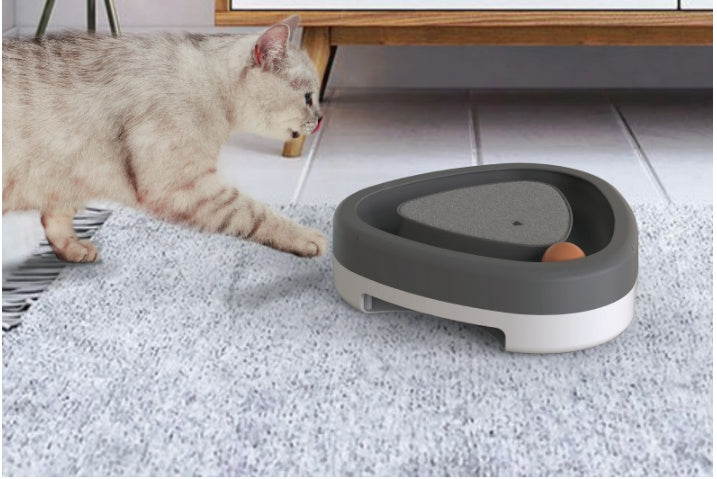 Smart Spinning Triangle Cat Toy for Endless Feline Fun